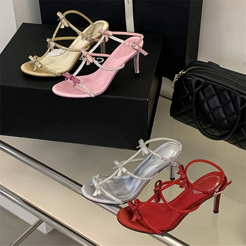 Aneikeh Zomermode Peeptoe Sand - Summer Clothing Petite recensie en prijs
